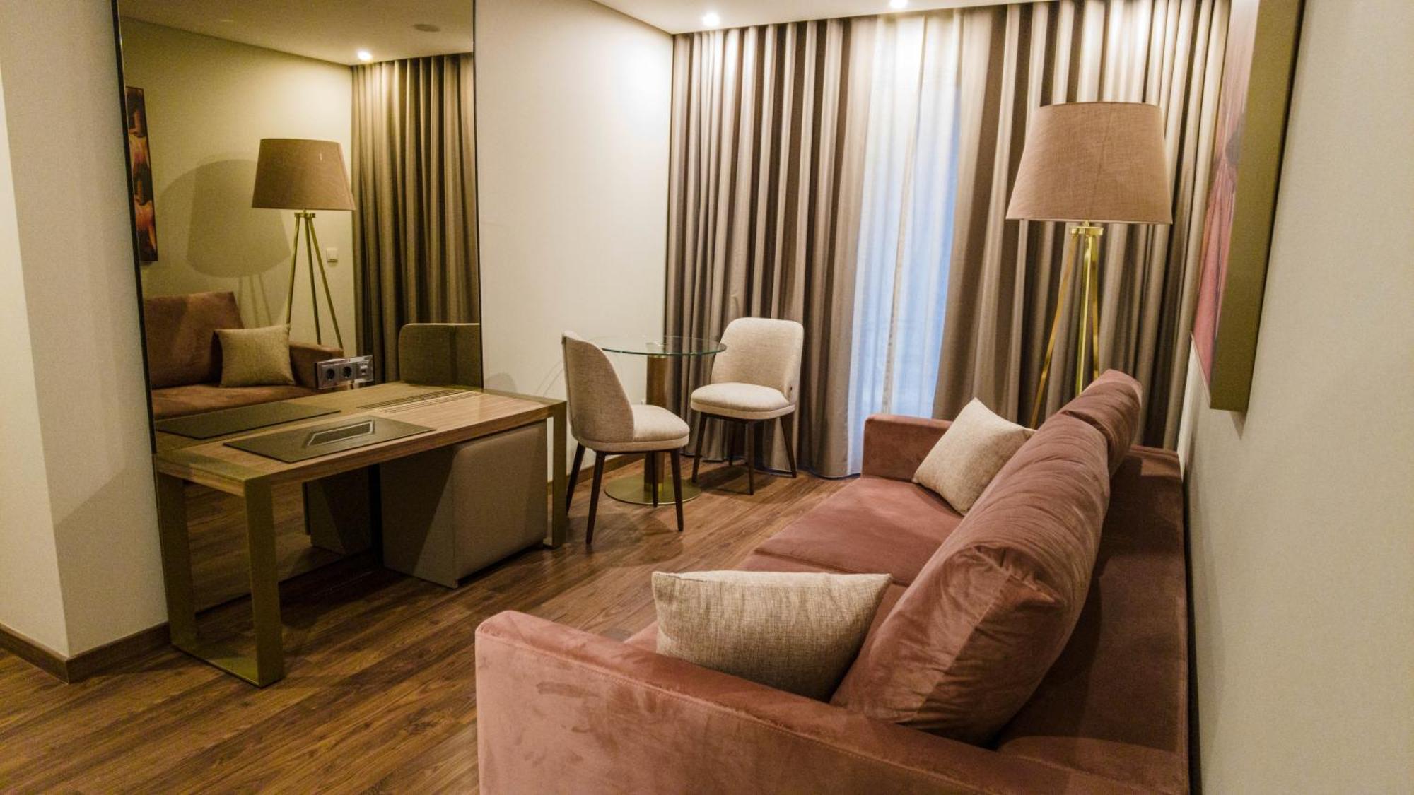 Turim Oporto Hotel — Photos 1